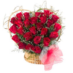 "Kissing Basket - Express Delivery - Click here to View more details about this Product